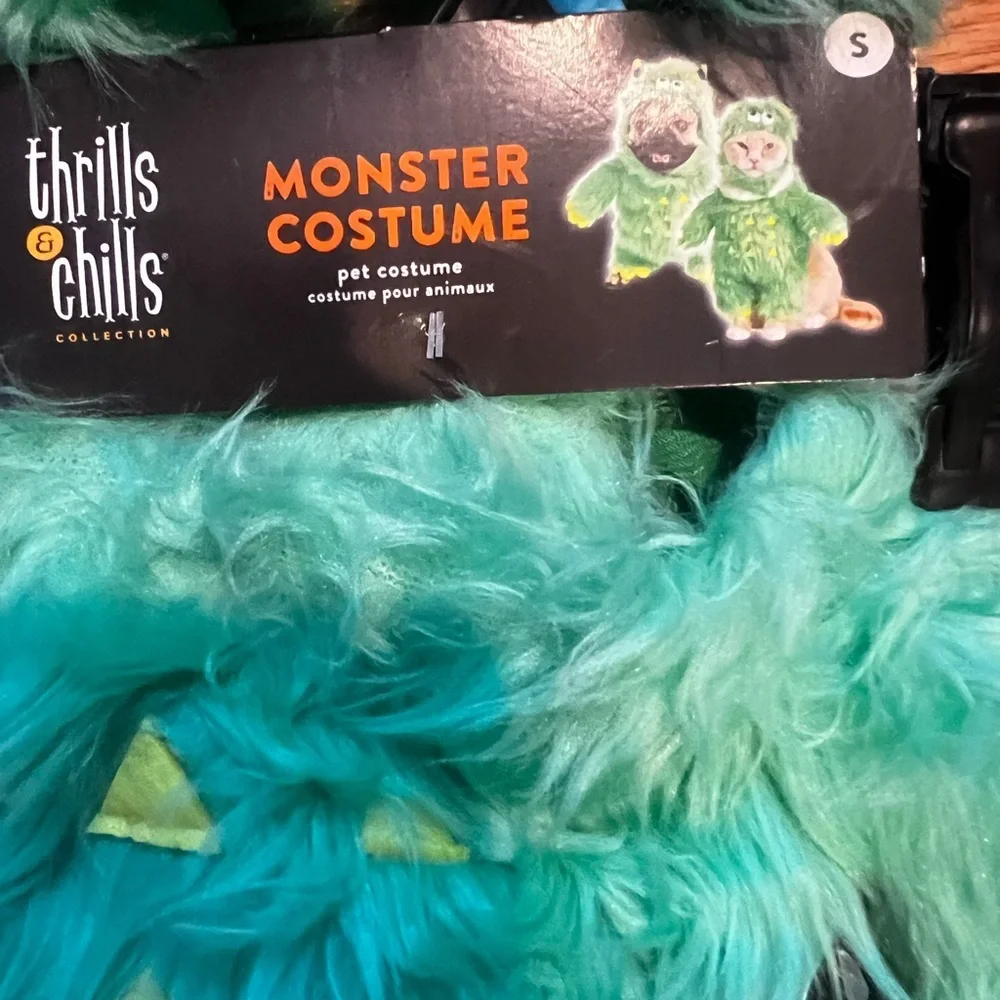 Thrills & Chills Monster Pet Costume - Teal and Yellow NWT XS and S